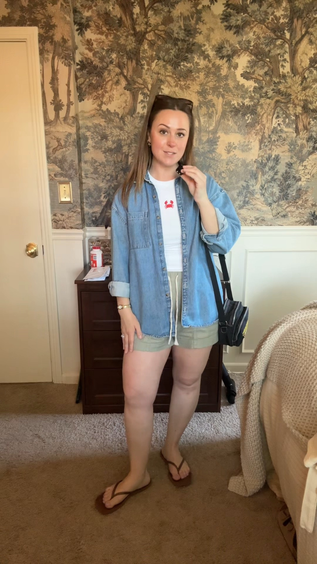 A Chessy inspired outfit never misses 

#LTKSaleAlert #LTKmomlife #LTKootd