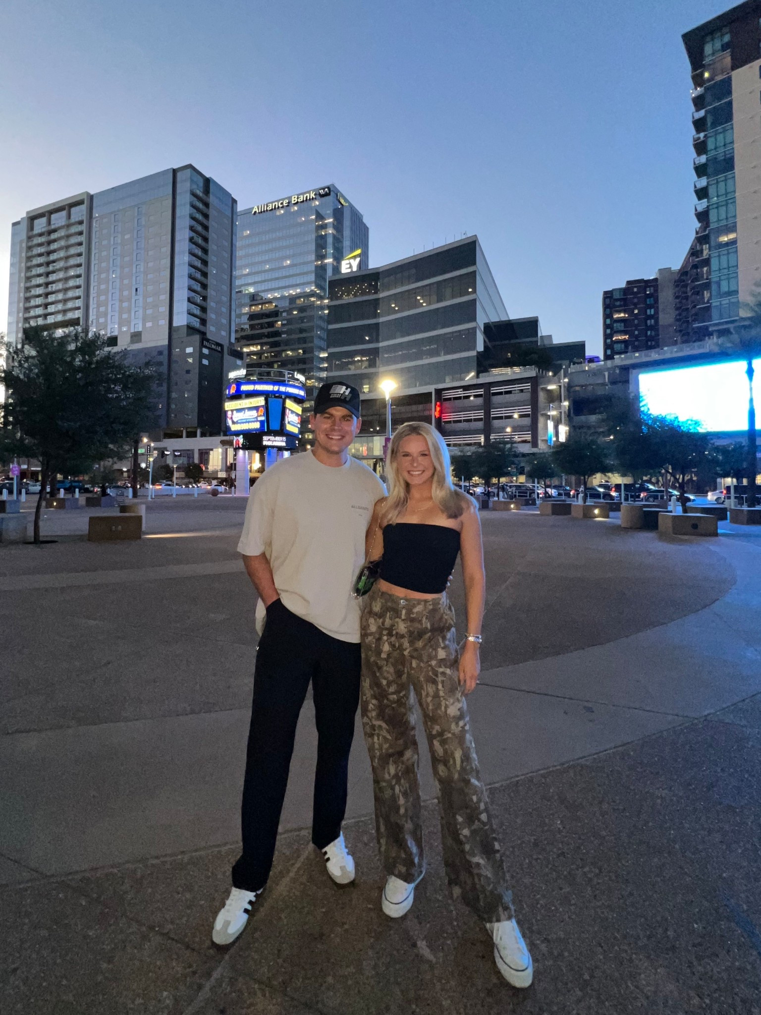 Chris brown concert!! 

#LTKFindsUnder50 #LTKMens #LTKTall