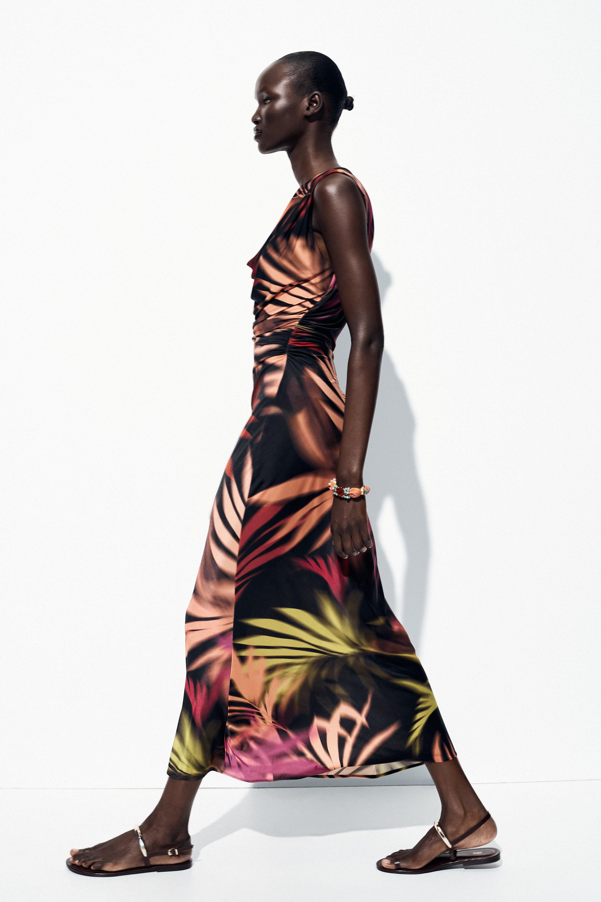 APPLIQUÉ PRINT MIDI DRESS | Zara US