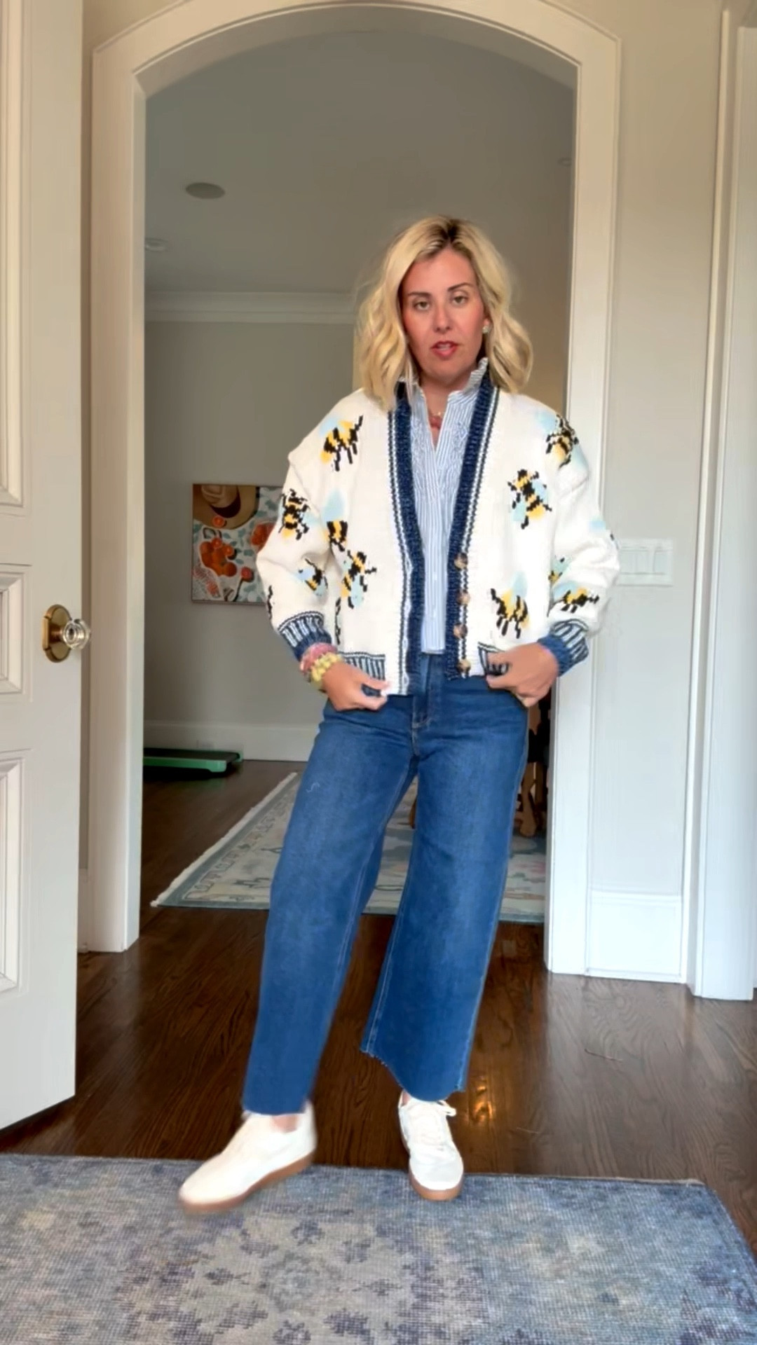 How cute is this sweater?!? Y’all know the Anessa jean is one of my go to denim & I’m loving this new pair!
Top - xs
Sweater - xs
Jeans - 26P

#LTKdayinmylife #LTKgrwm #LTKOver40