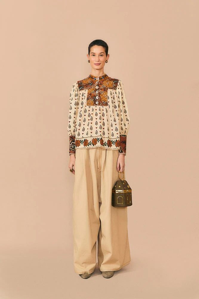 beige ainika floral long sleeve blouse | FarmRio