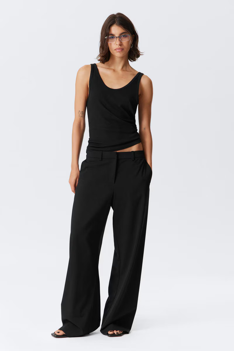 Low-Waisted Loose Fit Suit Trousers | Weekday