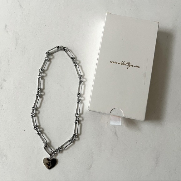[abbott lyon] figaro chain link necklace w/ A initial heart charm silver | Poshmark