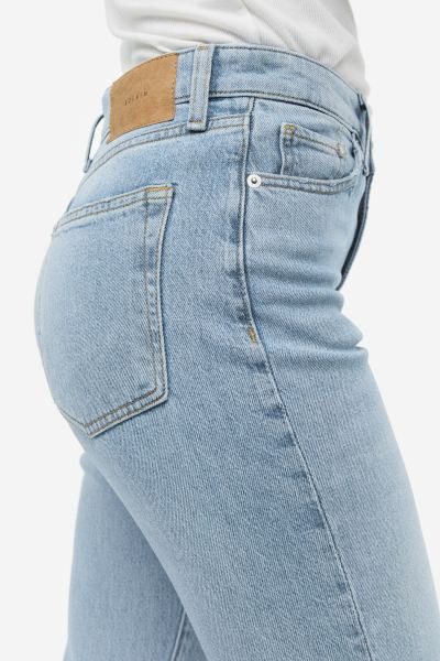 Mom Ultra High Ankle Jeans | H&M (US + CA)