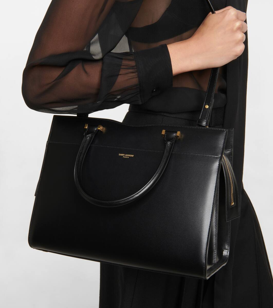 Cassandra leather shoulder bag | Mytheresa (US/CA)