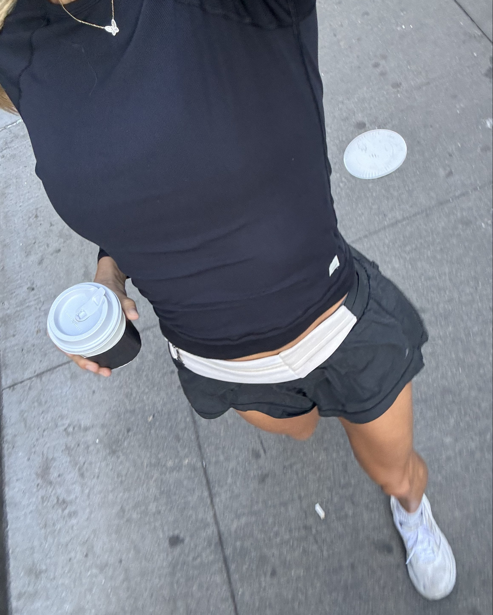 Good morning NYC! Morin coffee run in the city❤️ @Vuori US beat long sleeve layering top!

#LTKdayinmylife #LTKActive #LTKootd