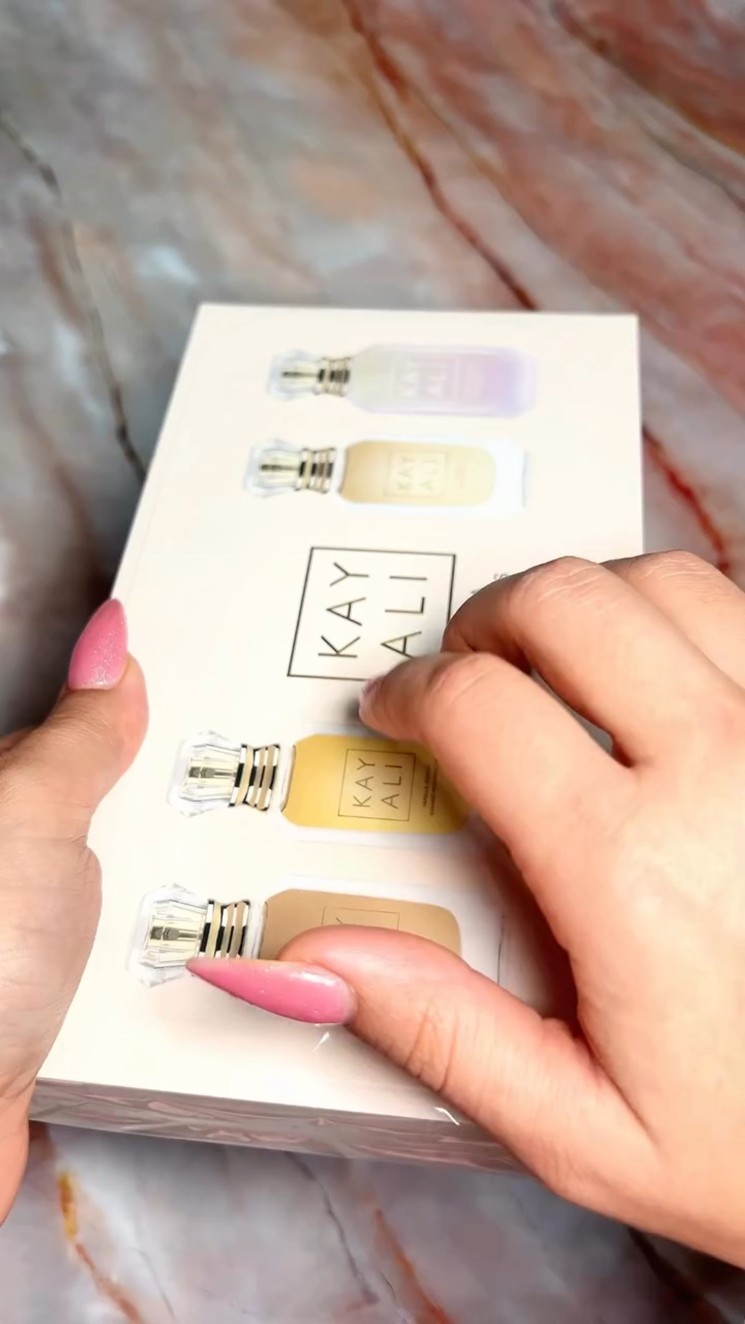 ✨Unboxing the @kayali Vanilla Miniature Set — the ultimate perfume for women who love sweet, cozy scents. 🤍 Each mini is like a different mood in a bottle, perfect for layering, gifting, or keeping in your bag for on-the-go glam.

#LTKcanada #LTKbeauty