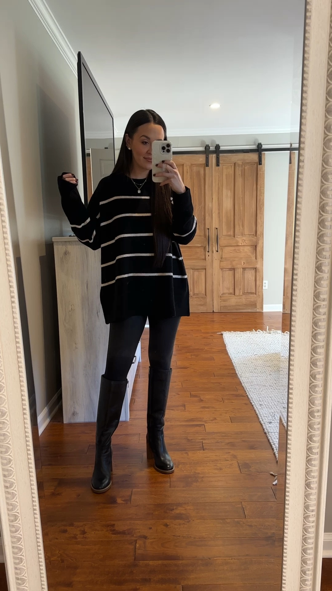 A video of this Aerie sweater so you can see sizing! I’m 5’2” and wearing a medium. I wanted it a little more roomy! 

Fall Outfits | Fall Sweaters

#LTKworkwear #LTKfindsunder50