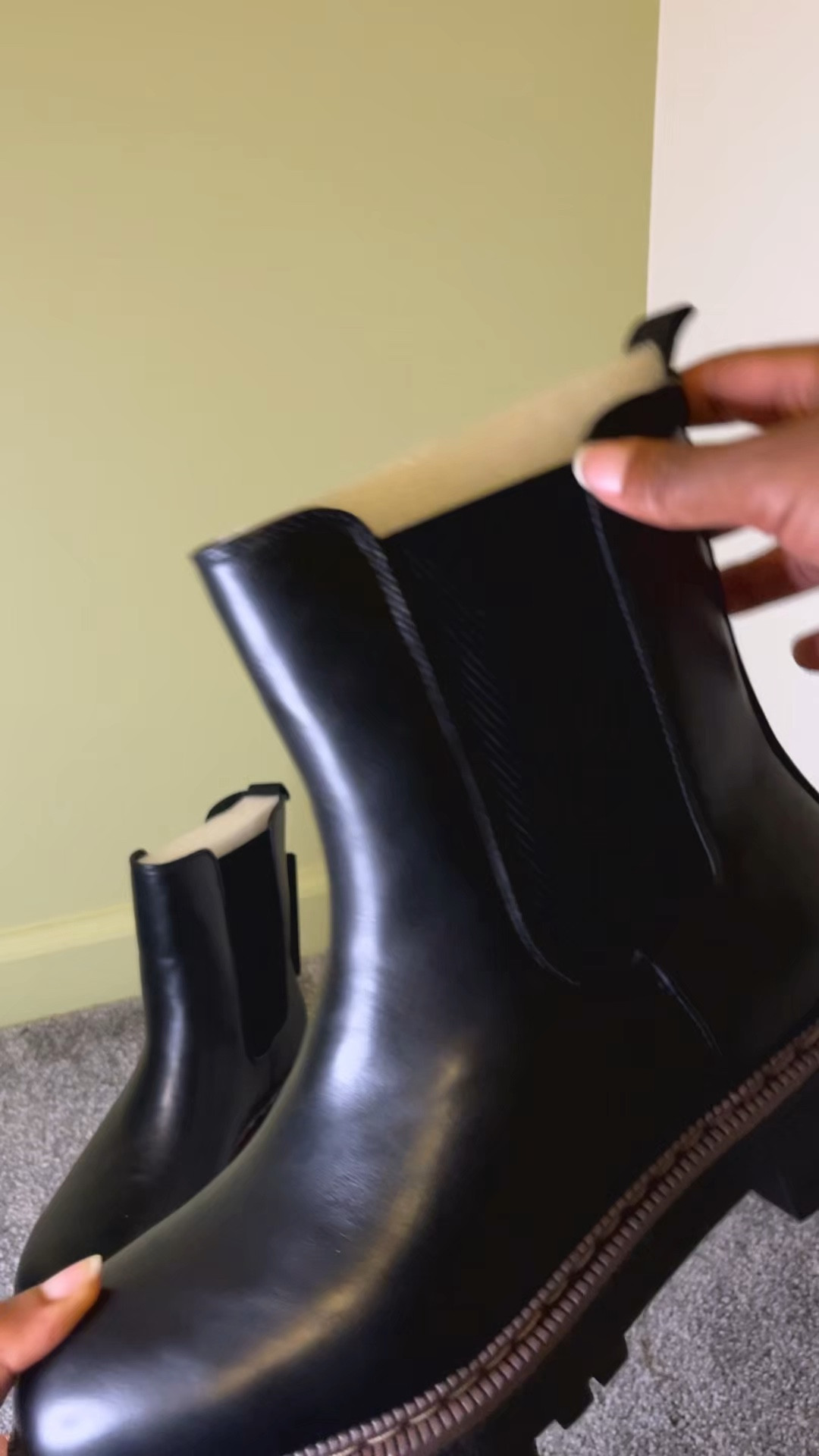 Chelsea boots for the new season 💕

#LTKGiftGuide #LTKCyberWeek #LTKHoliday