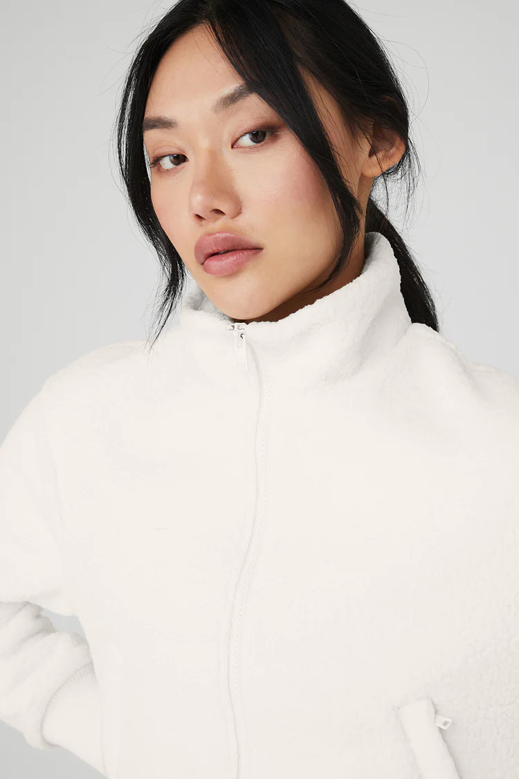 Micro Sherpa Destiny Jacket - Ivory | Alo Yoga (US)