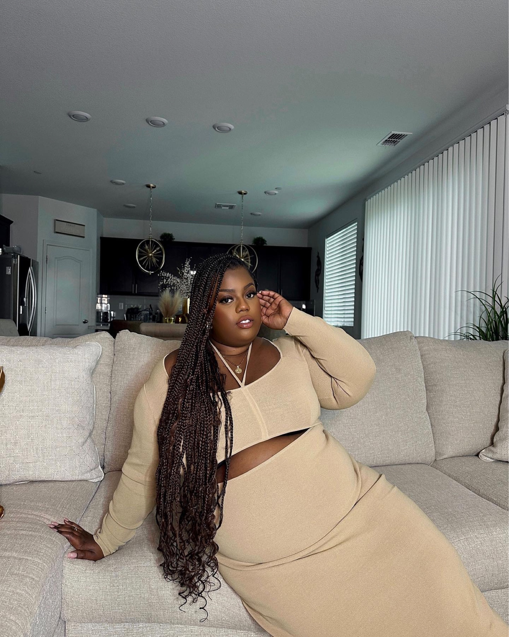 Dress is in a 2x

#LTKcurves #LTKSeasonal #LTKunder100