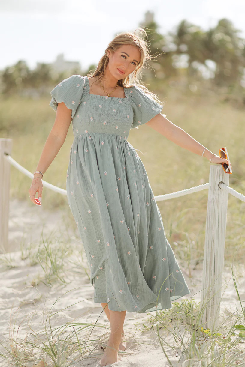 Serendipity Dress in Blue Floral | Ivy City Co