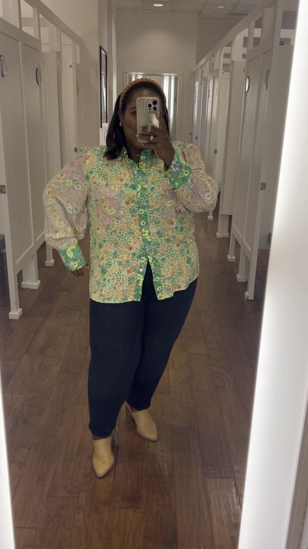 This beautiful printed floral top from LOFT is also available in a dress. It’s so pretty and vibrant. I’m wearing the XL. #loveloft #loftimist 

#LTKVideo #LTKstyletip #LTKmidsize