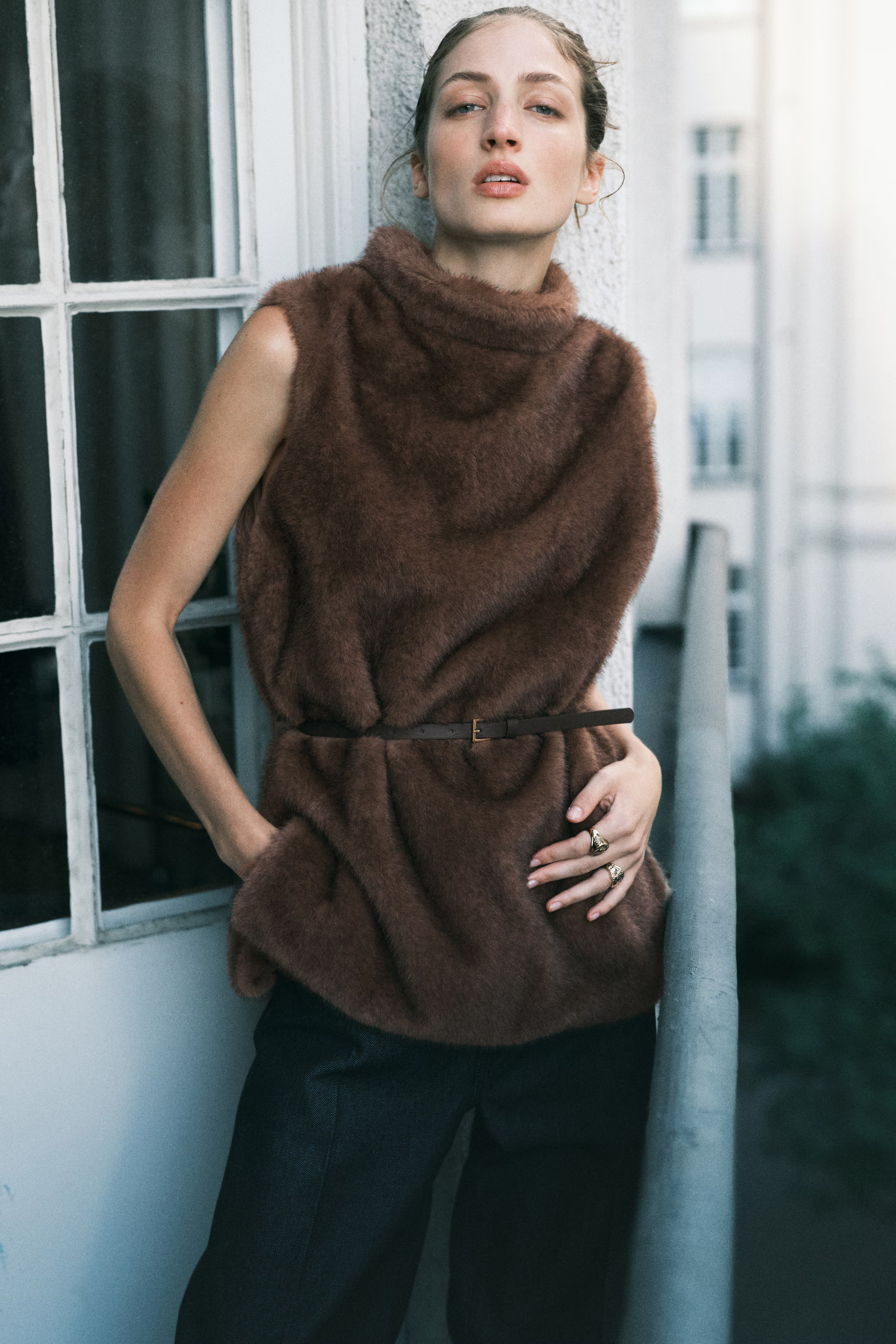 Belted turtleneck top - Dark brown - Ladies | H&M GB | H&M (UK, MY, IN, SG, PH, TW, HK)