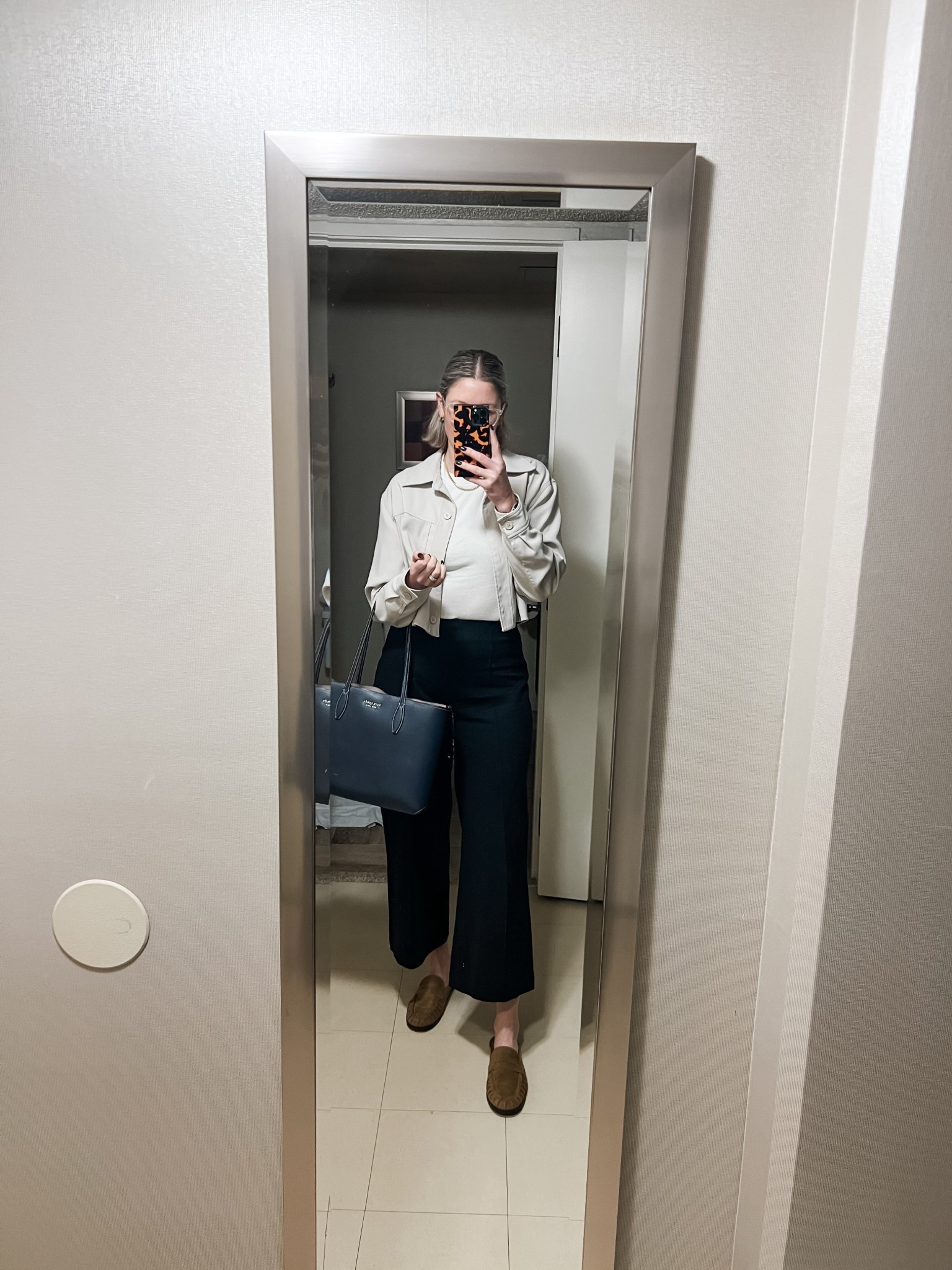 Medium TALL from Spanx - always hits I. The right spot. For reference I am 6 feet tall. 

Business casual workwear, work outfits

#LTKWorkwear #LTKTall #LTKgrwm