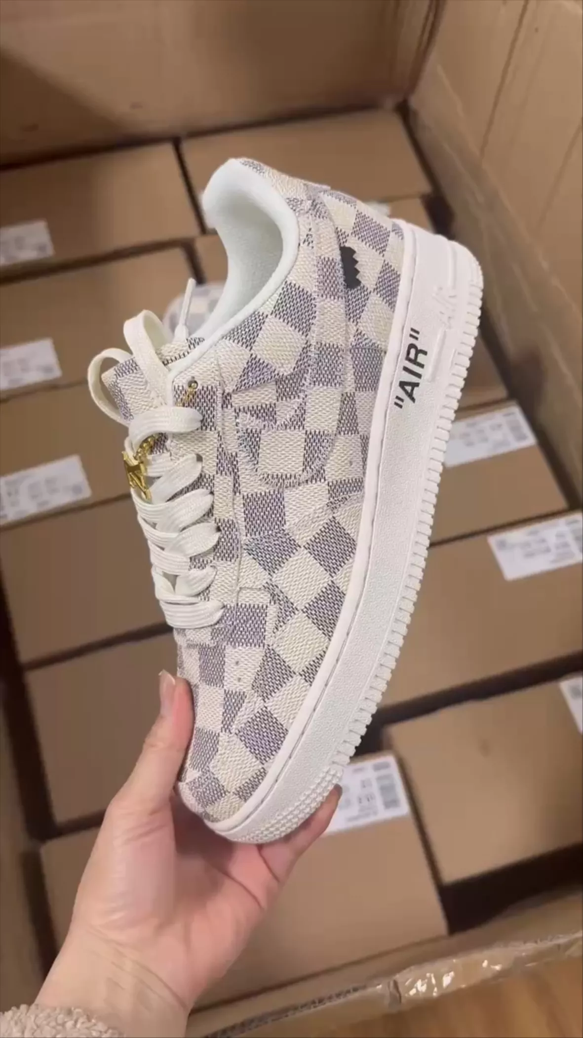 louis vuitton air force 1 dhgate