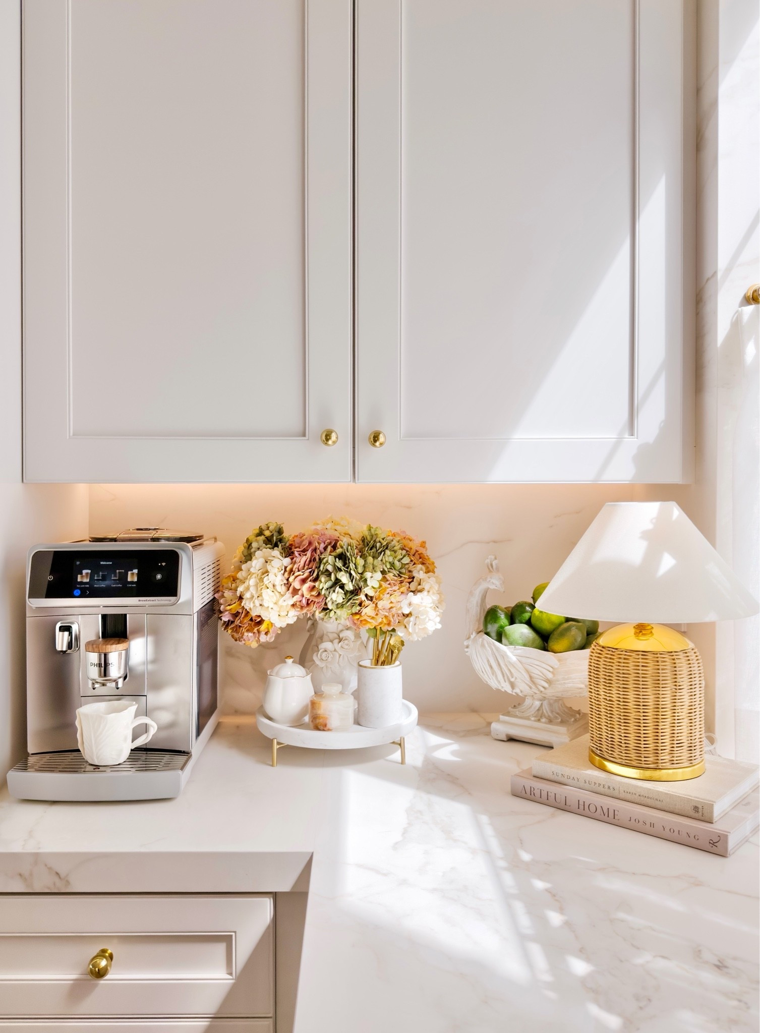 Petite lamp for the win to cozy up our kitchen corner. 💫
Our lamp is currently on sale. I also purchased other lampshades that fit this lamp for different seasons because they are on sale as well. Linking other lamps at different price points too. ￼

#LTKHome #LTKSaleAlert
