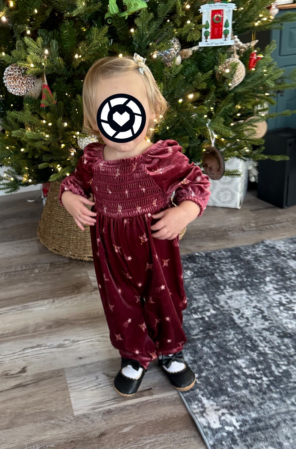 My daughter’s thanksgiving outfit! This velvet jumpsuit was from old navy but they don’t sell this exact one anymore. This was such a cute outfit for the holiday seasonn

#LTKKids #LTKBaby #LTKSeasonal