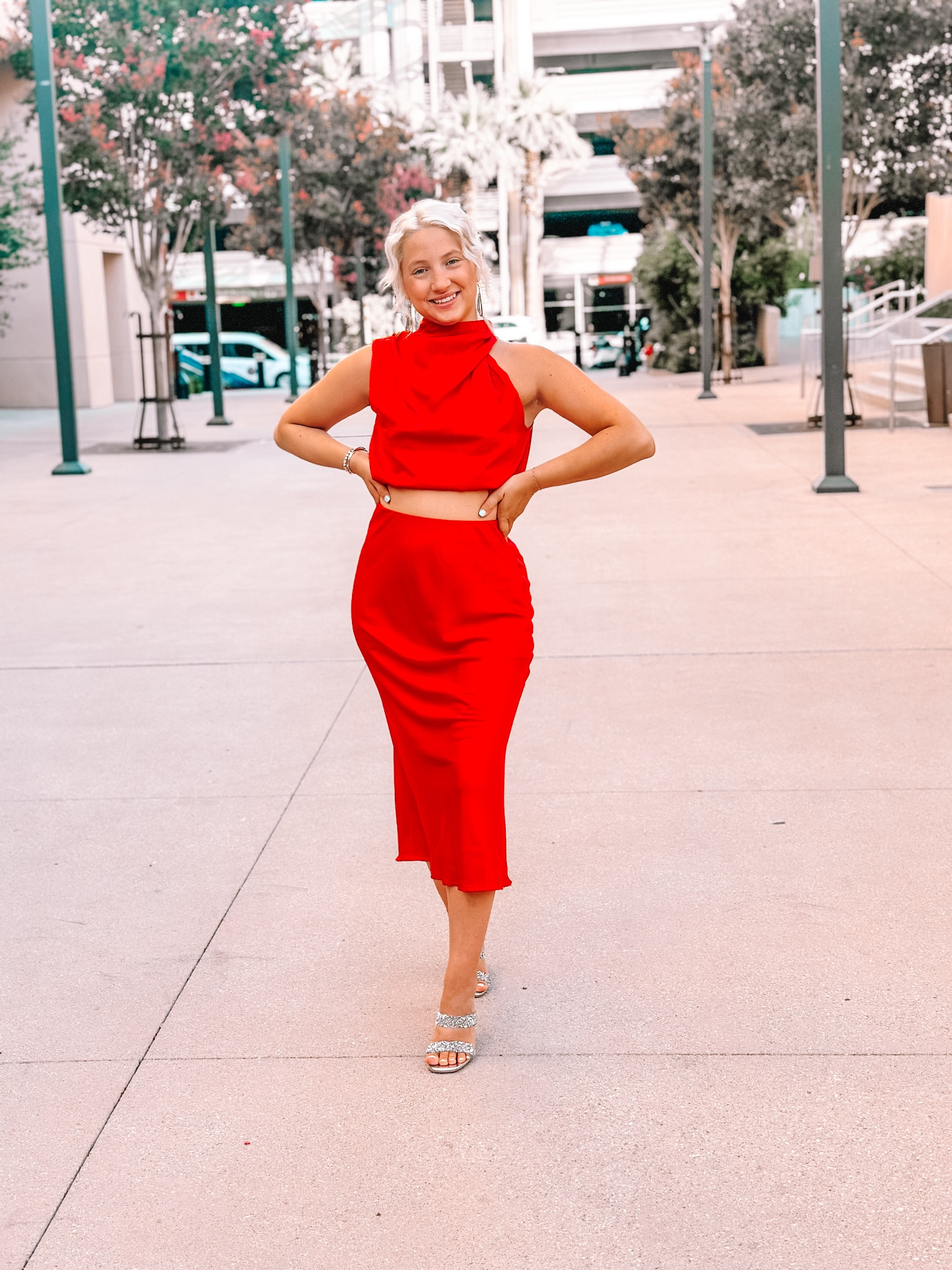 Cutest, most flattering dress for grand awards. 👏🏼

#LTKFindsUnder50 #LTKSummerSales #LTKStyleTip