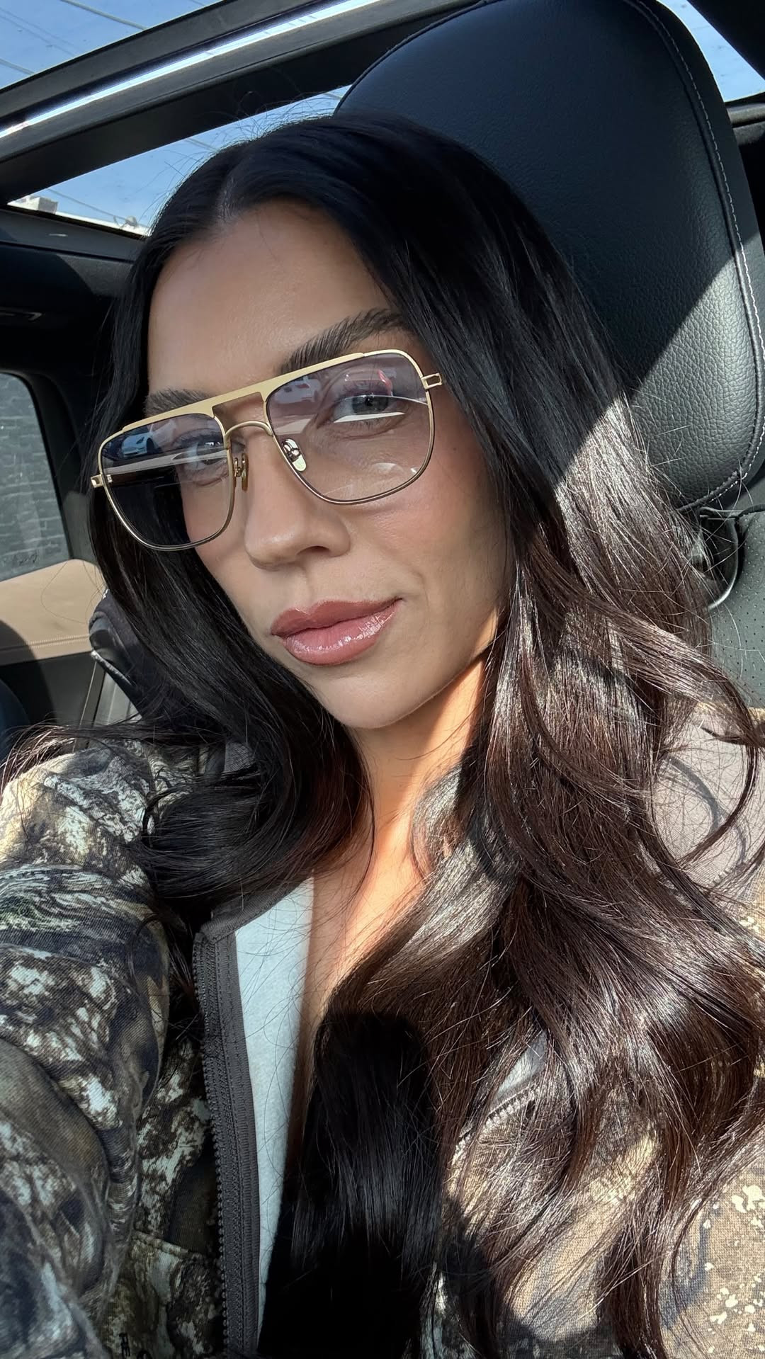 casual fit 🤎 love these new frames i just got!  

 #LTKgrwm #LTKootd