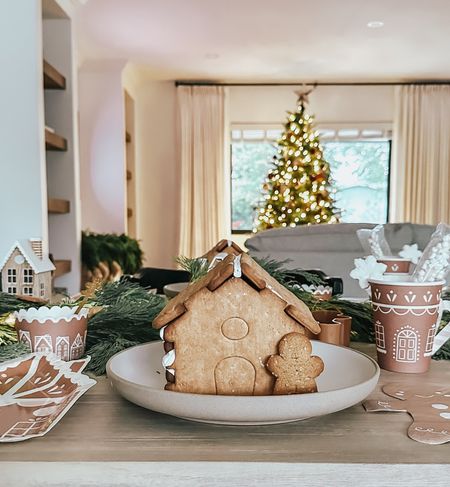 Everything you need to host a gingerbread house decorating party on @Walmart 🤎 #walmartpartner #IYWYK

#walmart #walmartfinds #christmas #gingerbread 

#LTKHoliday #LTKfamily #LTKparties
