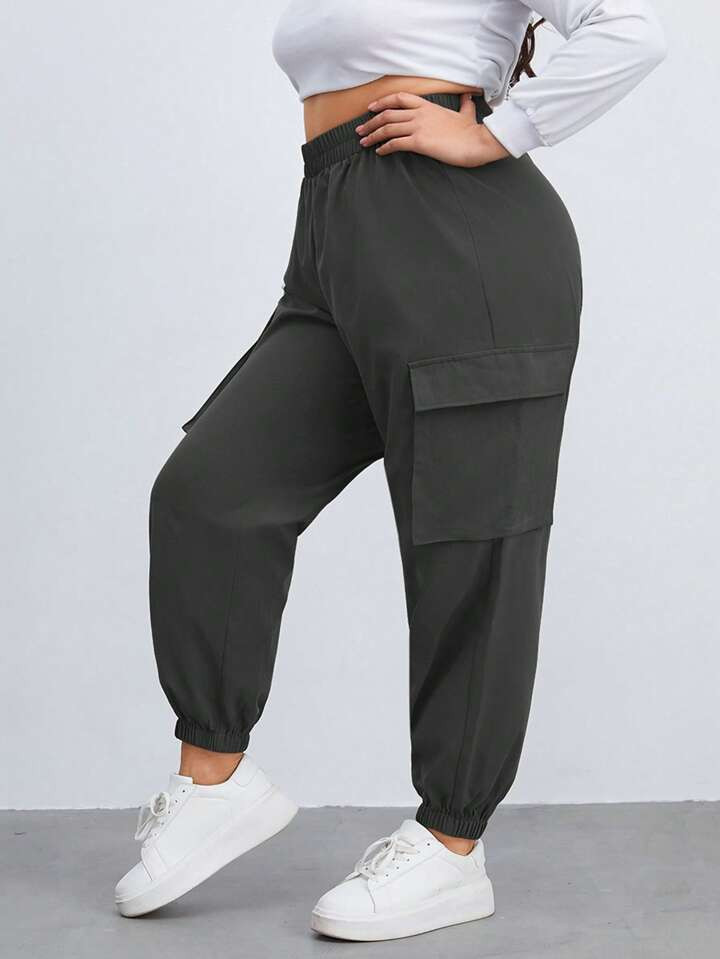 SHEIN Essnce Taglie Forti Pantaloni cargo tasca laterale con patta | SHEIN