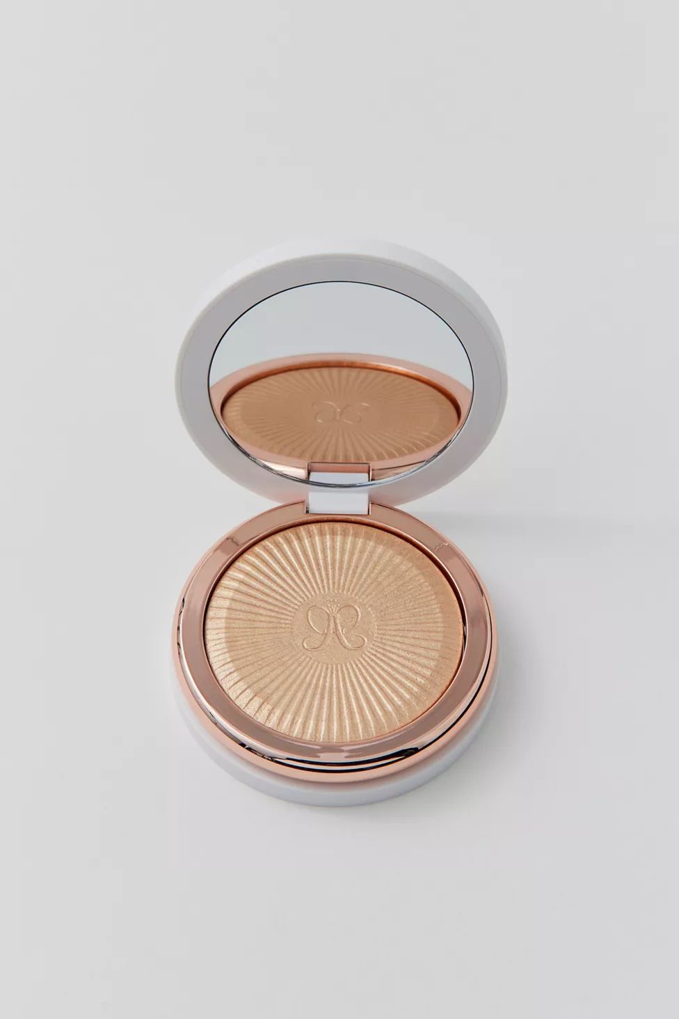 Anastasia Beverly Hills Glow Seeker Highlighter | Urban Outfitters (US and RoW)