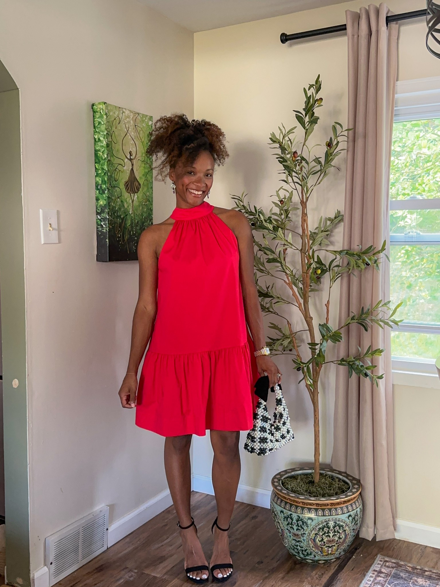 Drop waist dress and has pockets.  Cutest tie straps to wear in a bow on the back

#LTKSummerEdit