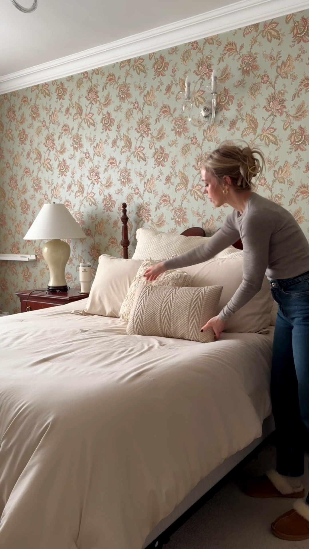 Bedding refresh, neutral bedding, Amazon comforter set, fleece bedsheets, cable knit pillow, Target home

#LTKmorningroutine #LTKHome #LTKSeasonal