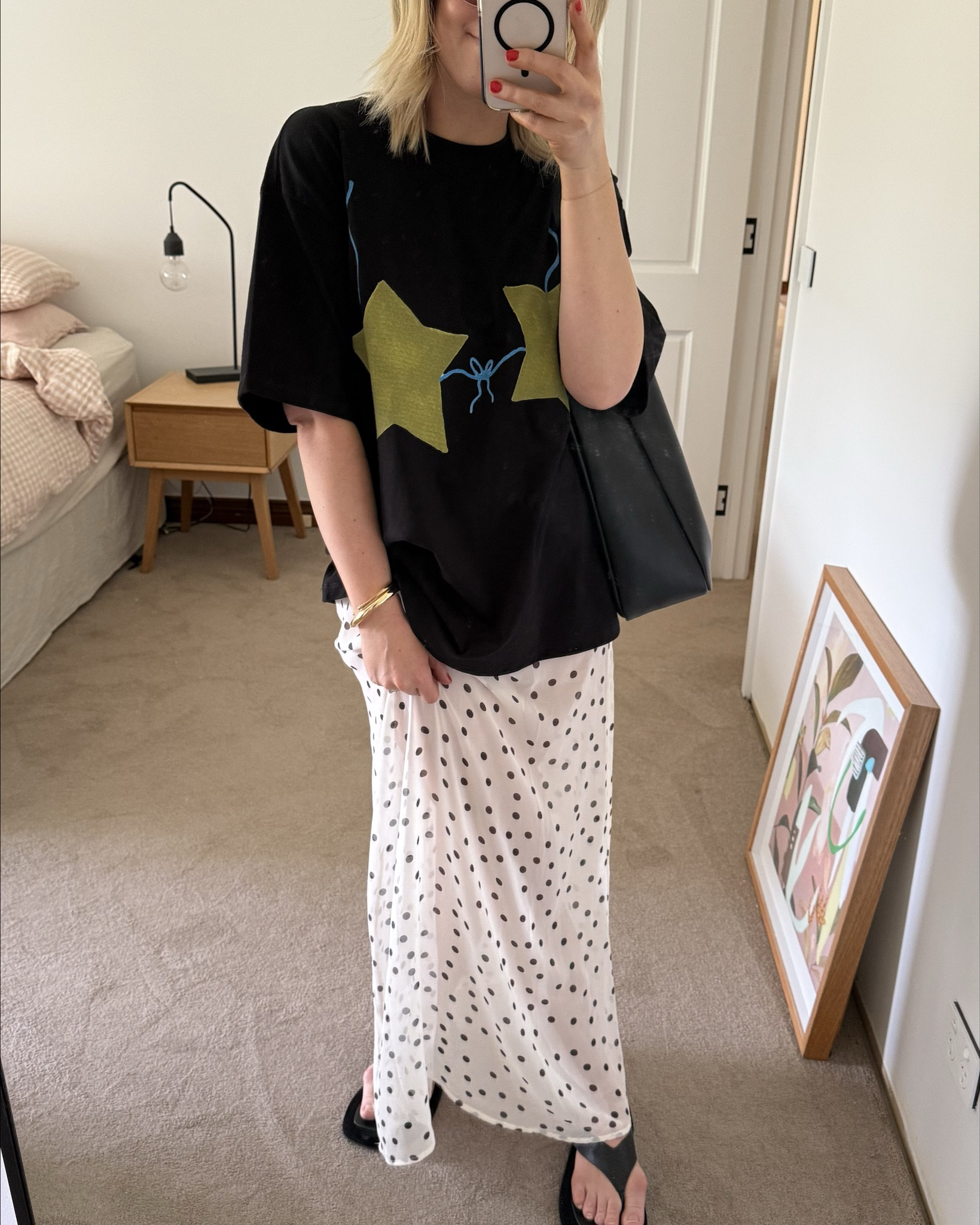 Same tee, two ways. Loving oversized tees for spring! 

#LTKsummer #LTKspring #LTKaustralia