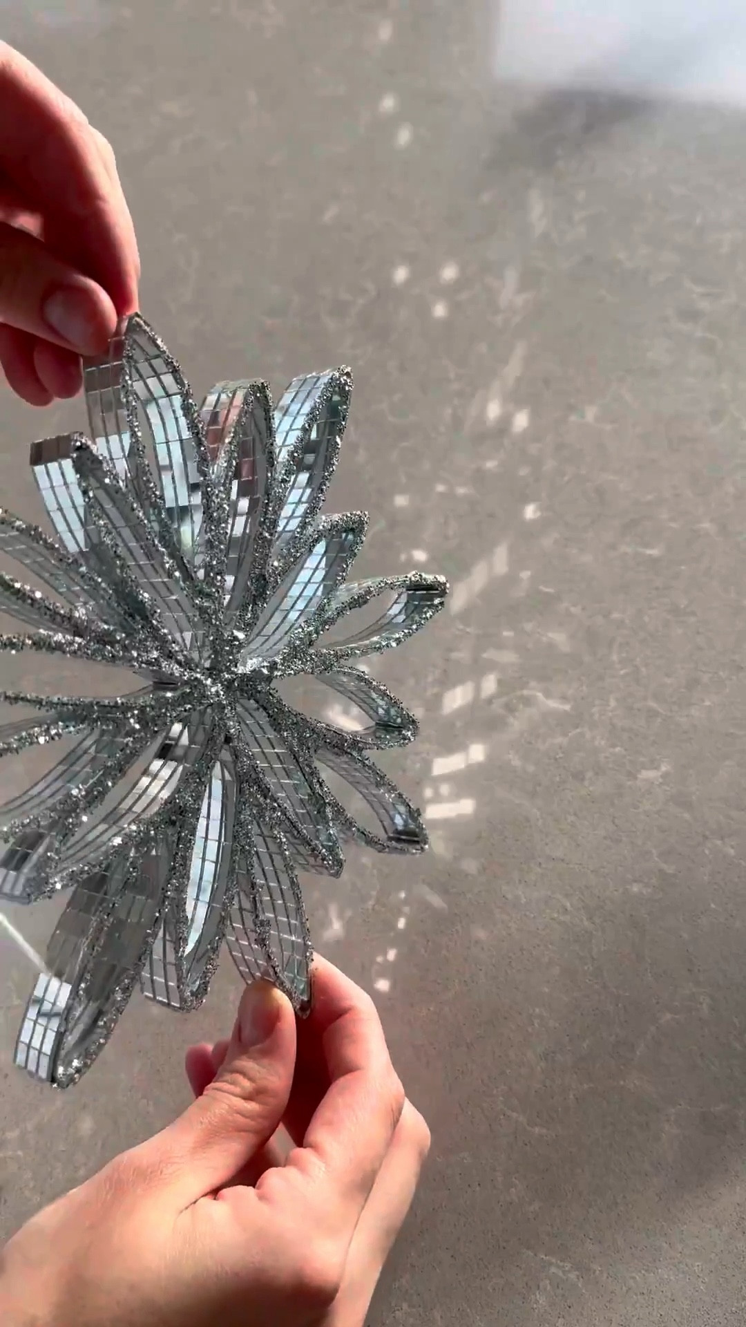 Mom’s Snowflake DIY supply list linked below! ❄️

#LTKHome #LTKHoliday #LTKSeasonal