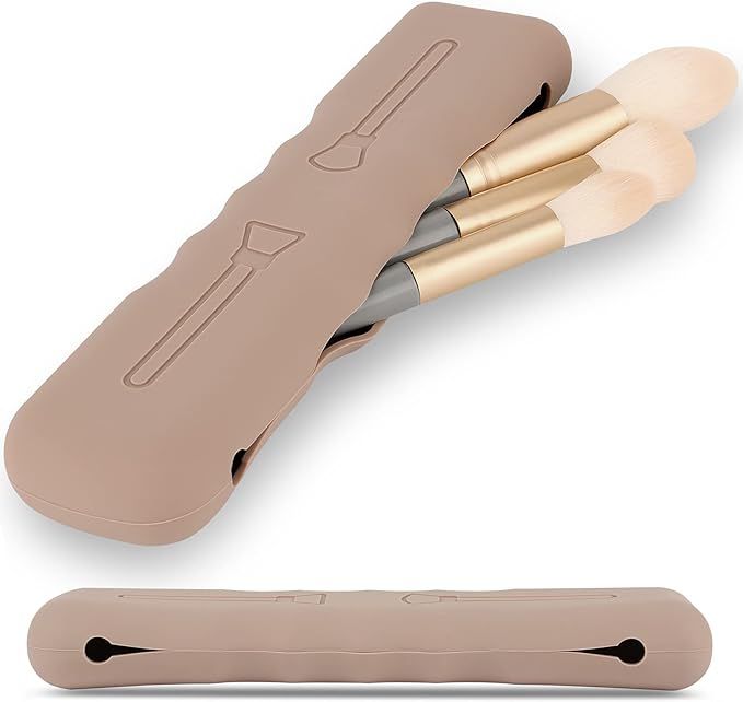 Amazon.com: Kelesa Makeup Brush Holder, Washable Soft Silicone Travel Makeup Brush Case, Portable... | Amazon (US)