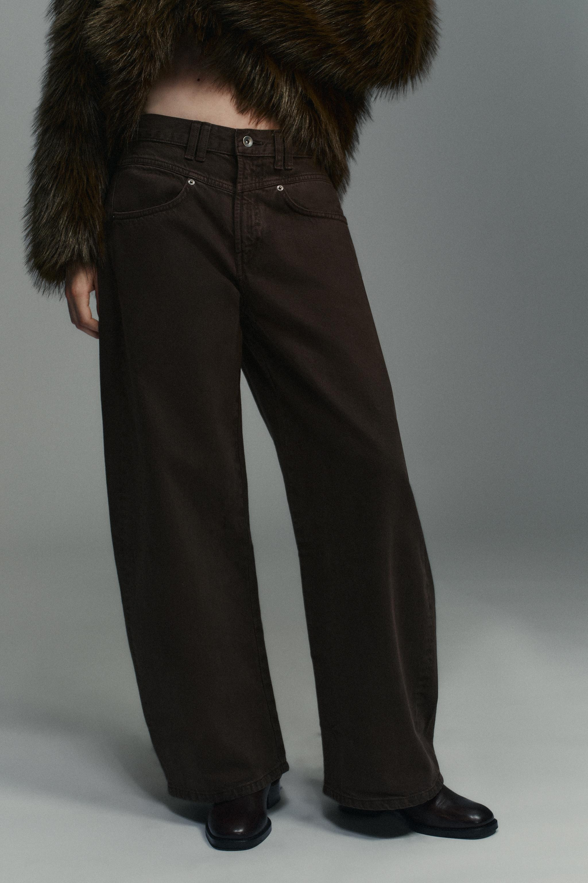 TRF LOW RISE BAGGY BARREL JEANS | Zara US