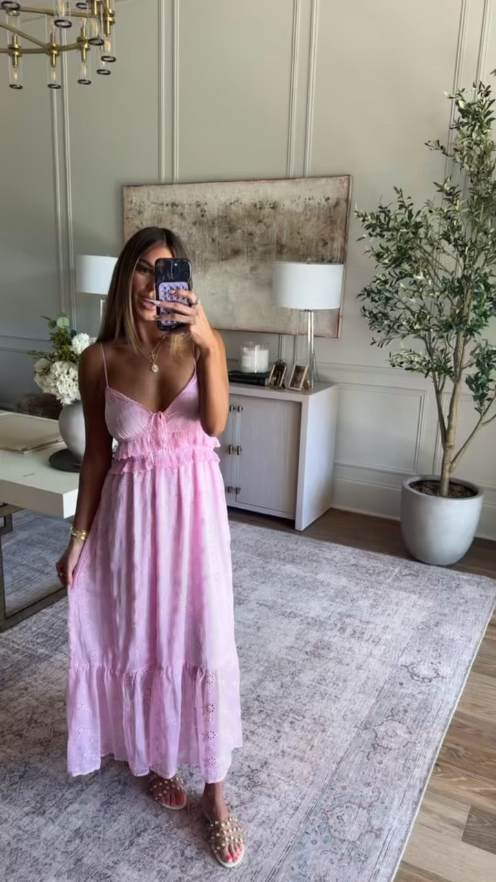 The most perfect dress for vacation! 

Wearing size small 🌸

#LTKootd #LTKgrwm #LTKmomlife