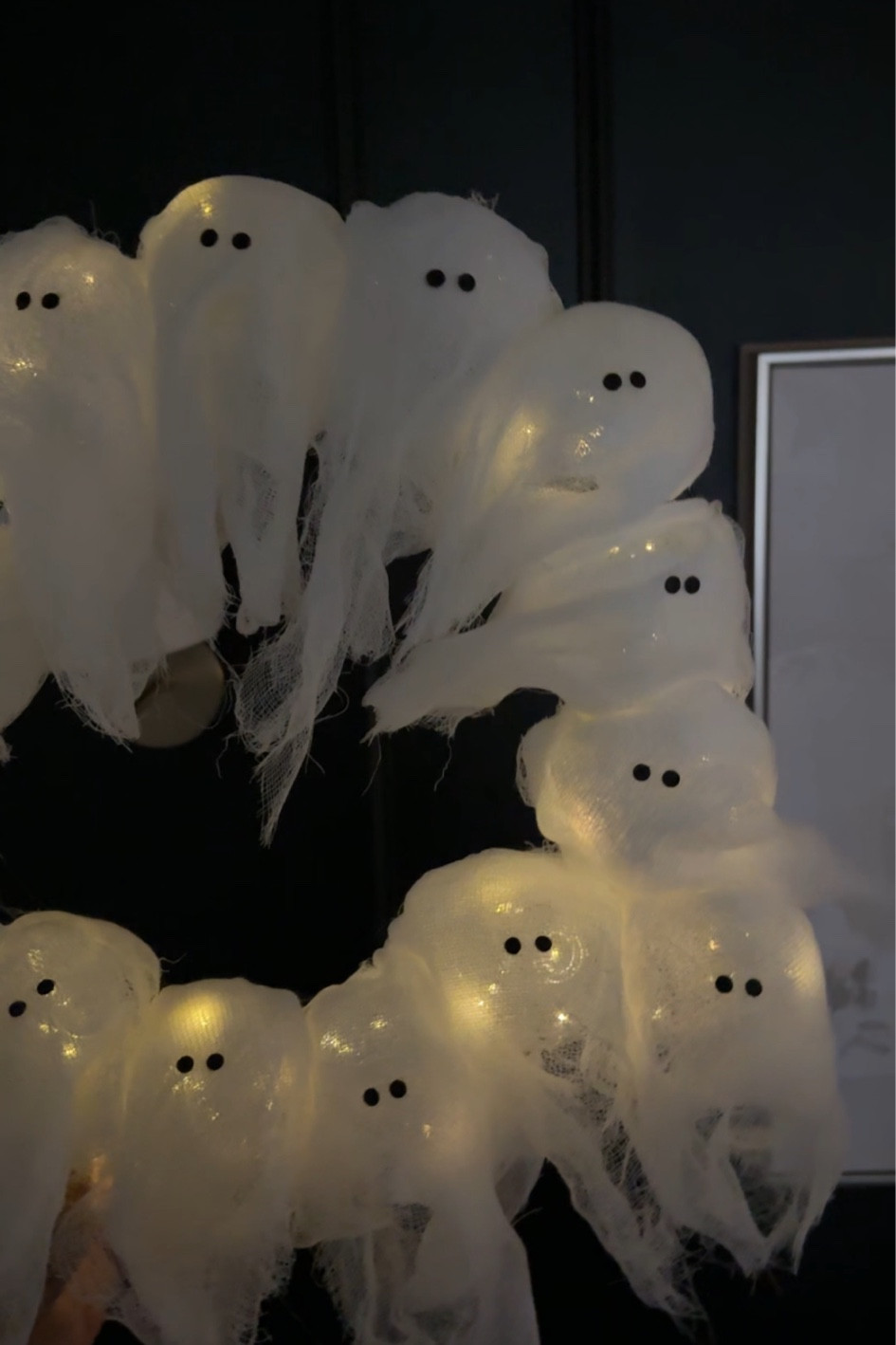 DIY lit ghost wreath pottery barn look for less 