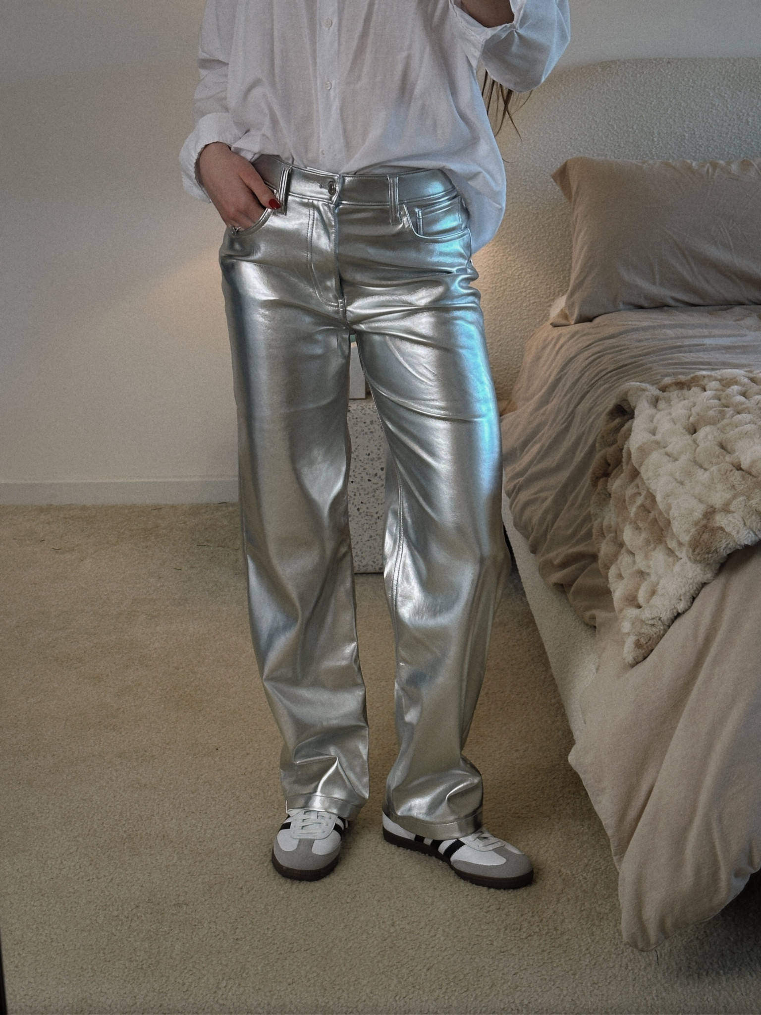 Abercrombie silver pants 

#LTKshoecrush #LTKstyletip #LTKMostLoved