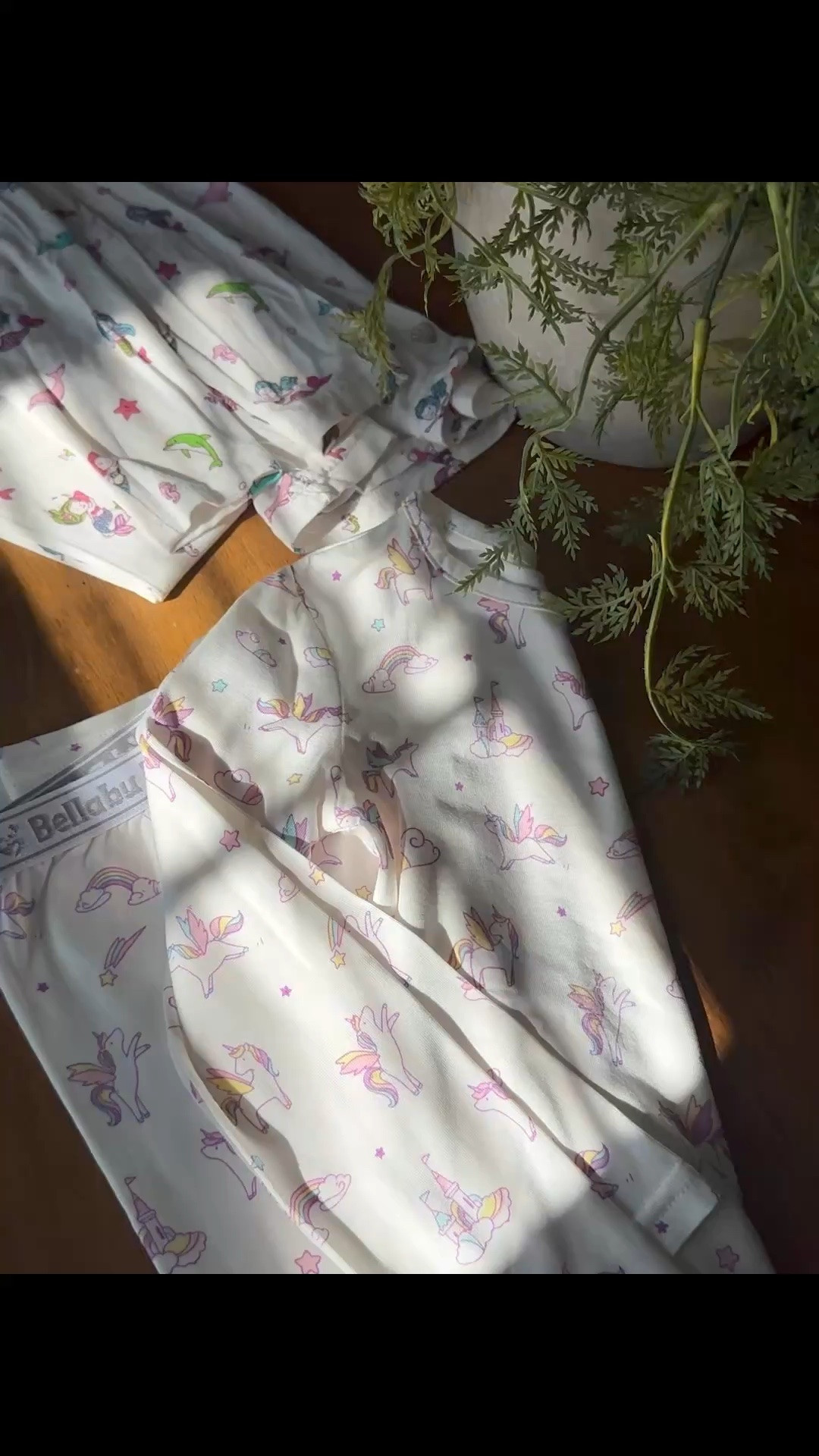 Made for little ones, loved by parents 🤍
Bellabu Bear creates thoughtfully designed essentials that are gentle on sensitive skin and made to last. From hand-drawn prints to ultra-soft bamboo fabric, every piece is crafted with comfort, safety, and sustainability in mind.
Free from harsh chemicals and made with love, because your baby deserves the very best—day and night ✨
#BellabuBear #BabyClothes #BambooFabric #MomLife #GentleOnSkin #BabyEssentials


#LTKmomlife #LTKKids #LTKmorningroutine