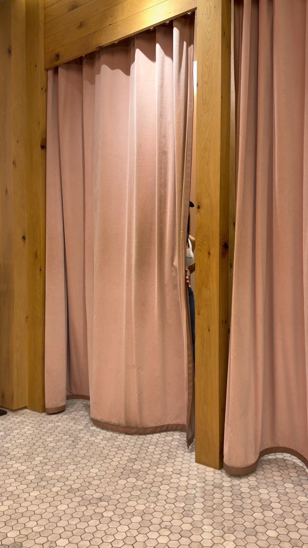 try on haul for mom at aritzia! 

#LTKOver40