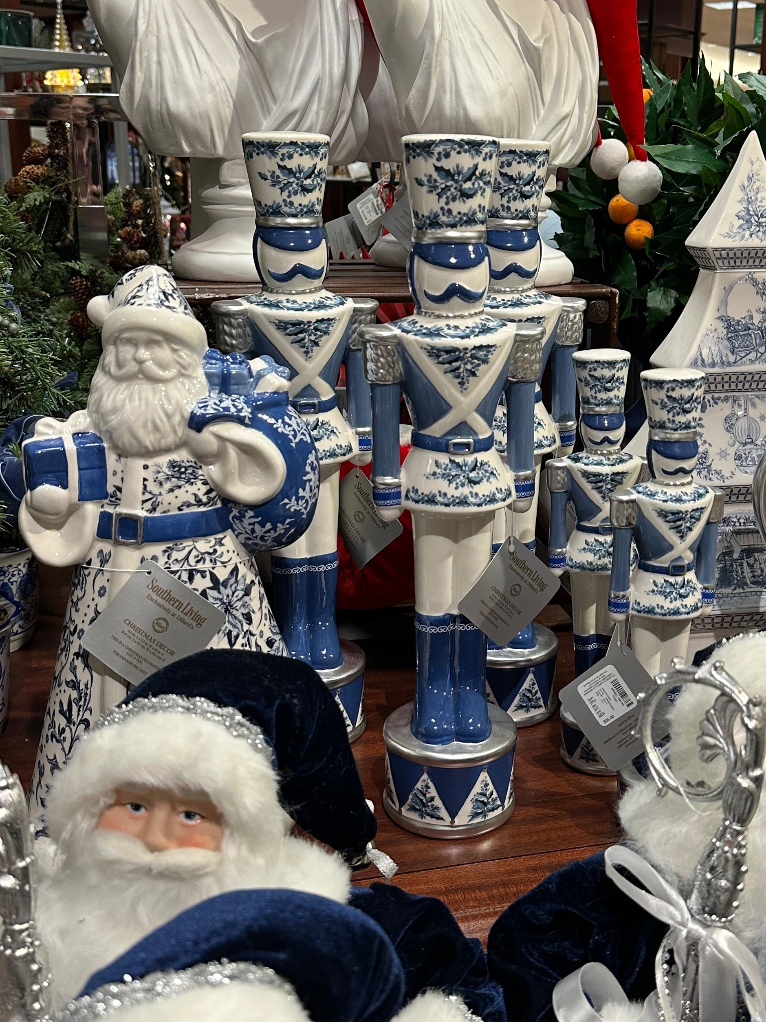 Blue and White Christmas #nutcrackers #santa #blueandwhite

#LTKHome #LTKSeasonal