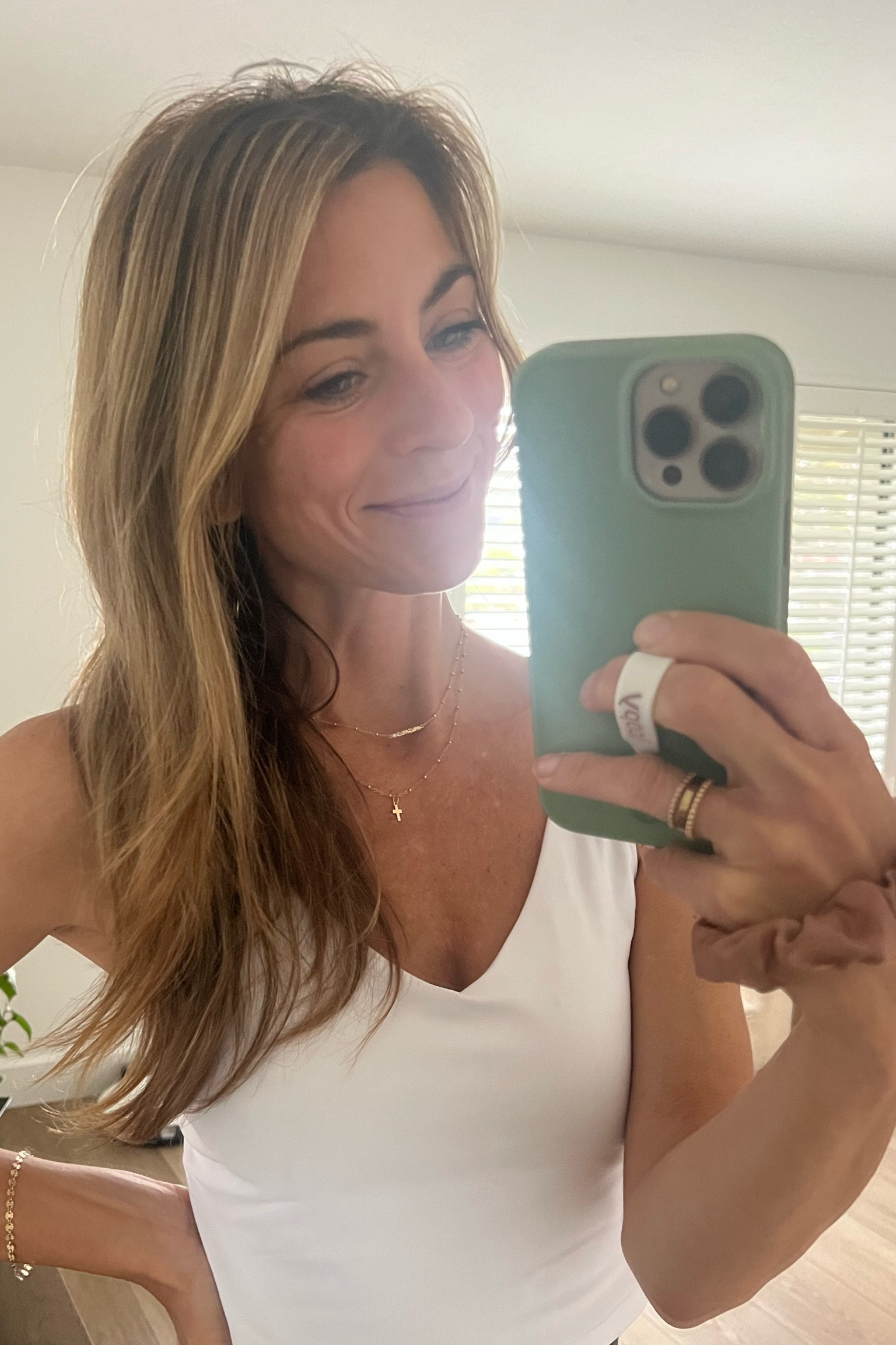 Amazon workout tank top. Incredible quality and comparable to vuori & lulu lemon but way more affordable. It has a built in bra. I’m wear XS. 

#LTKfit #LTKFind #LTKunder50