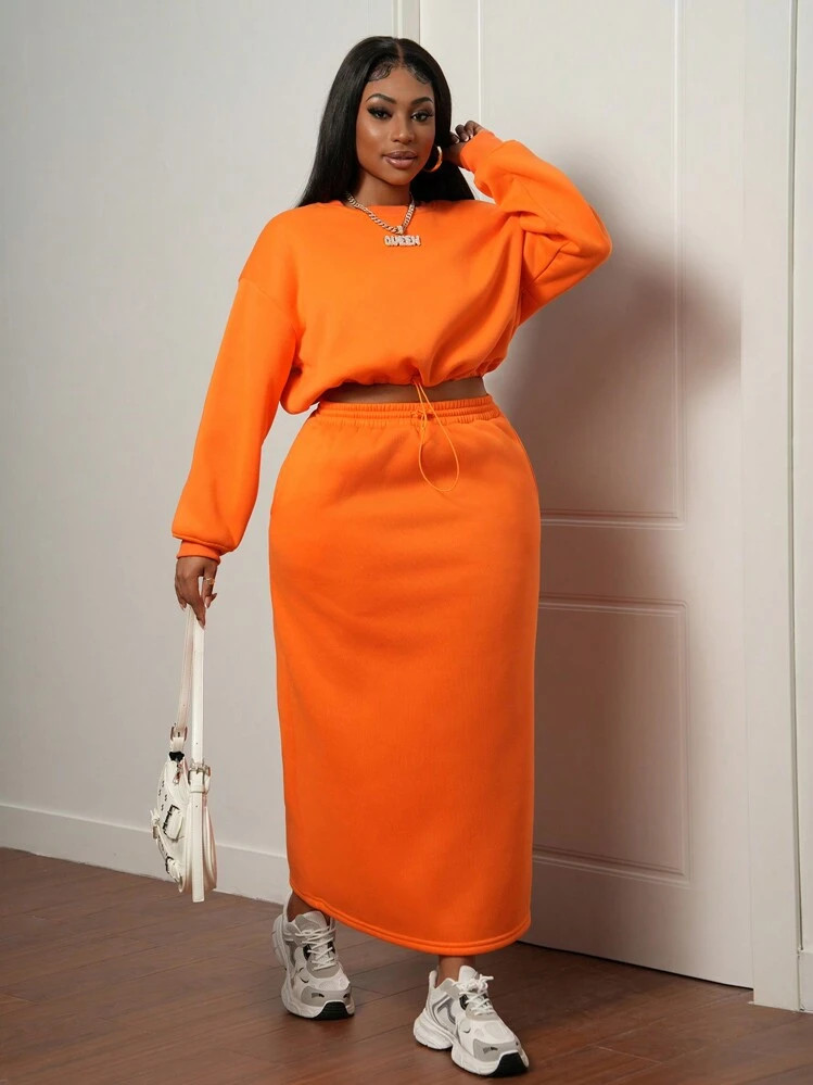 SHEIN Slayr Plus Size Women's 2Pcs Set: Solid Color Long Sleeve Drawstring Pullover Sweatshirt & ... | SHEIN