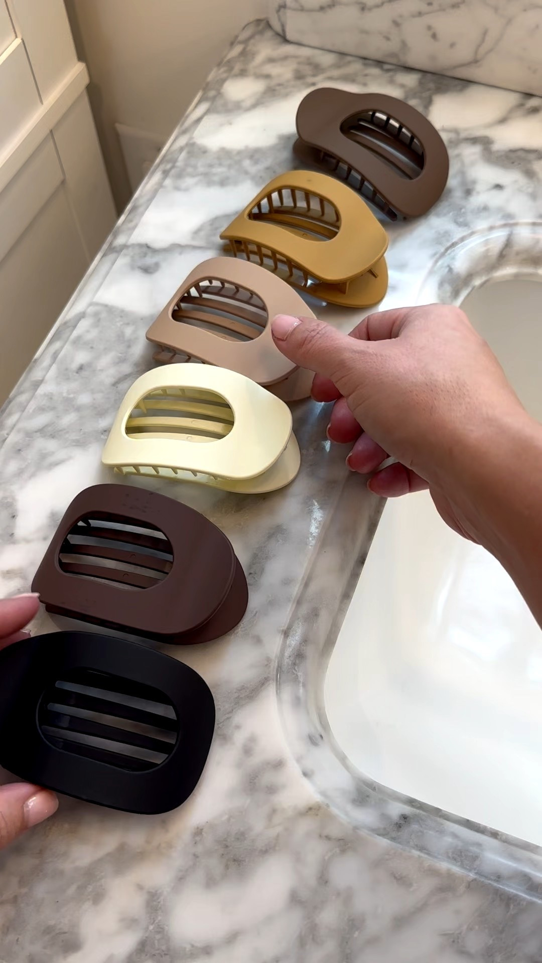 I found the cutest set of lay-flat hair clips on Amazon Haul — and you won’t believe the price of a pack of 6! 🤍 They’re perfect for keeping my hair out of my face while getting ready, and they don’t leave creases (which is a must for me).
If you haven’t tried Amazon Haul yet, it’s such a fun way to discover trending finds across fashion, home, beauty, and even gadgets — all $20 or less (with thousands of items under $5!). 🛍️
You can browse by category or theme to get inspired, and everything is backed by Amazon’s A-to-z guarantee, so shopping is simple and stress-free. Basically, more ways to save and so many cute things to discover! ✨ @amazon
#ad #FounditonAmazon #AmazonHaul


#LTKgrwm #LTKHoliday #LTKSaleAlert