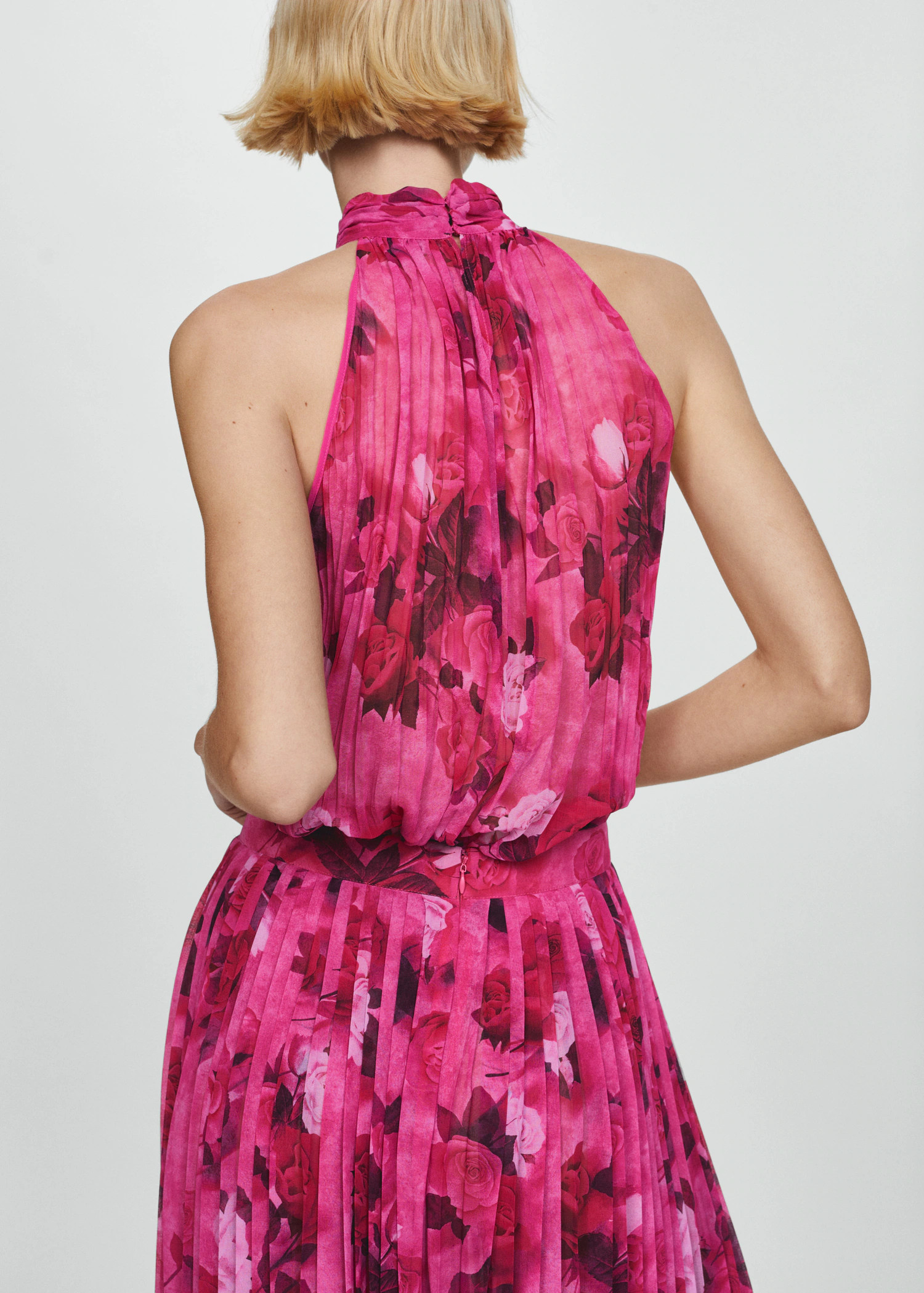 Printed halter neck blouse | MANGO (US)