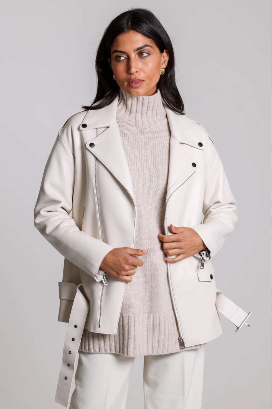 White leather jacket 

#LTKSeasonal #LTKeurope #LTKHoliday