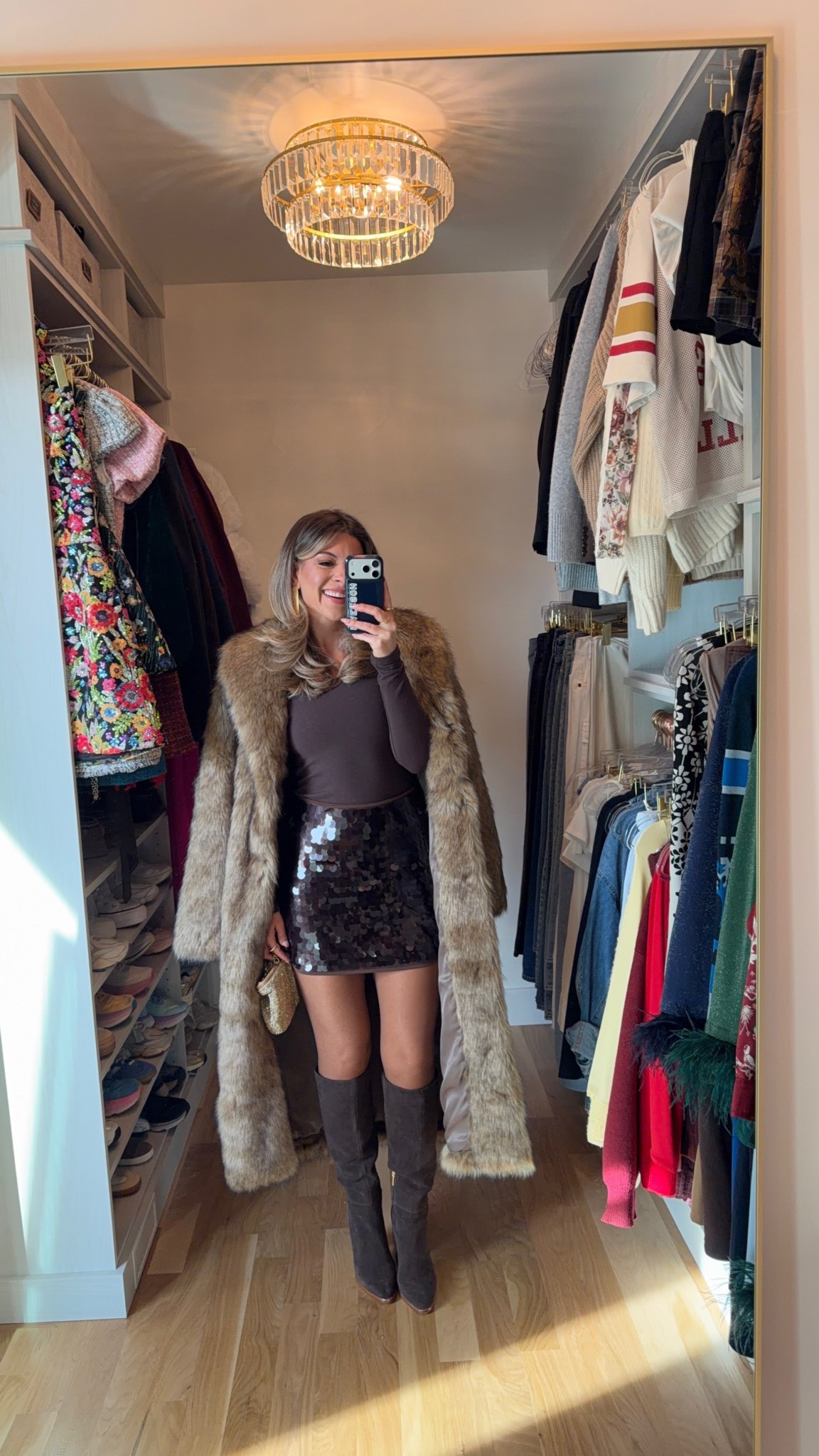 Abercrombie sequin mini skort new years or holiday event look

Vici code: emerson30

Wearing xs in skort small in tops

New years
Bachelorette
Date night
Holiday event
Winter party
Special occasion

#LTKFindsUnder100 #LTKSeasonal #LTKHoliday