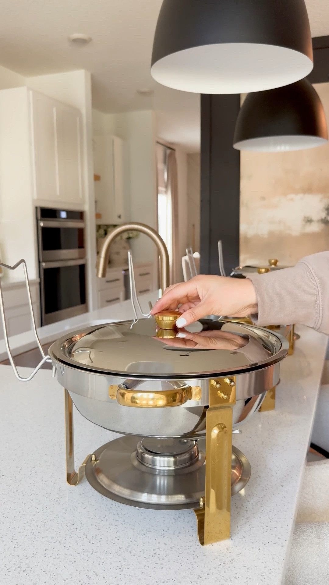 This buffet set is a must for holiday gatherings! ❤️😍




Perfect for hosting dinner parties and they keep the food warm all evening! Super quick and easy to clean up afterwards! ❤️😍



Home finds
Hosting must haves
Dinner party
Celebrate
Dining
Cooking
Kitchen
Holiday party
Christmas party
Christmas dinner
Christmas brunch
Holiday party


#LTKSeasonal #LTKHoliday #LTKfoodie