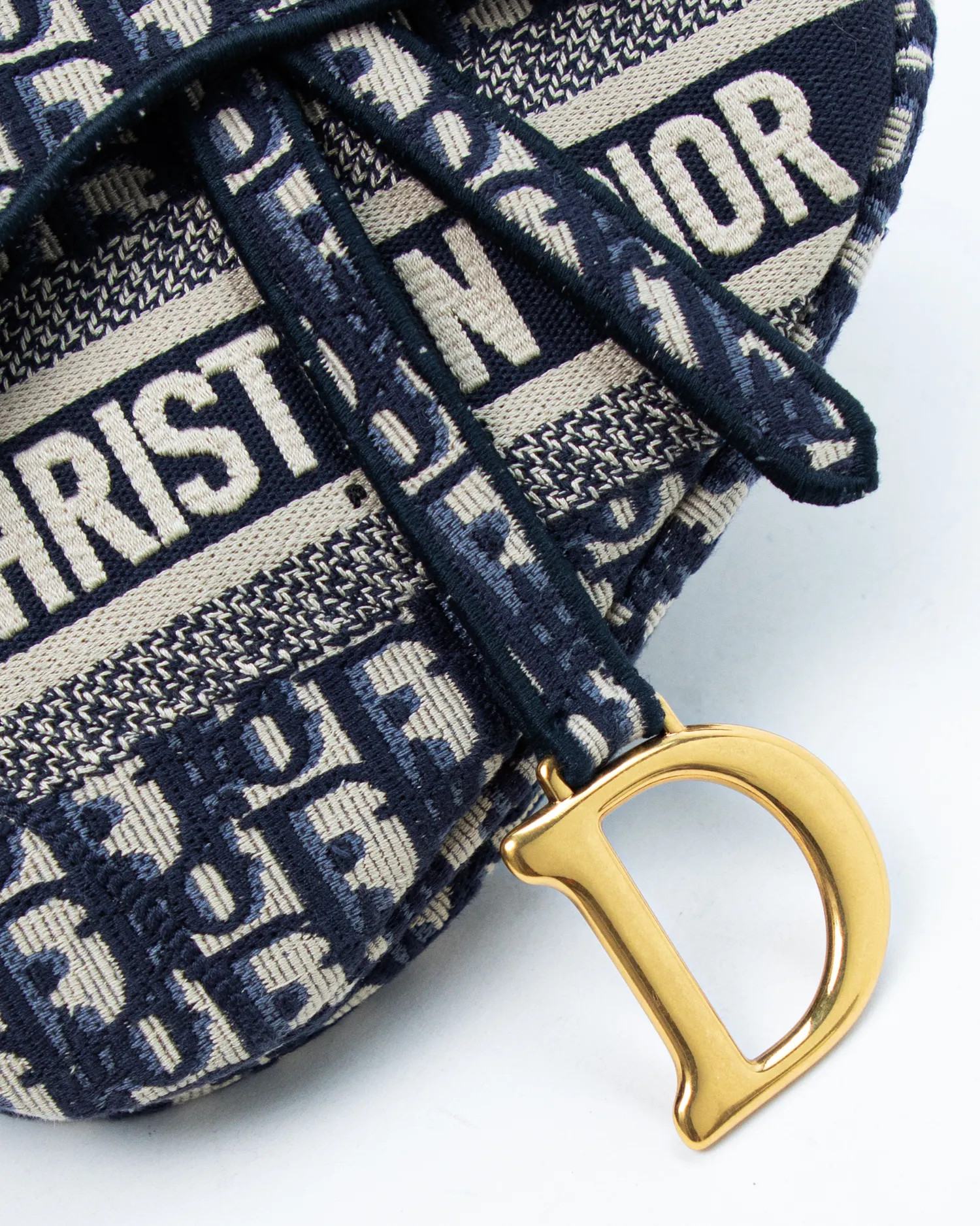 Oblique Saddle Bag with Strap | Vivrelle