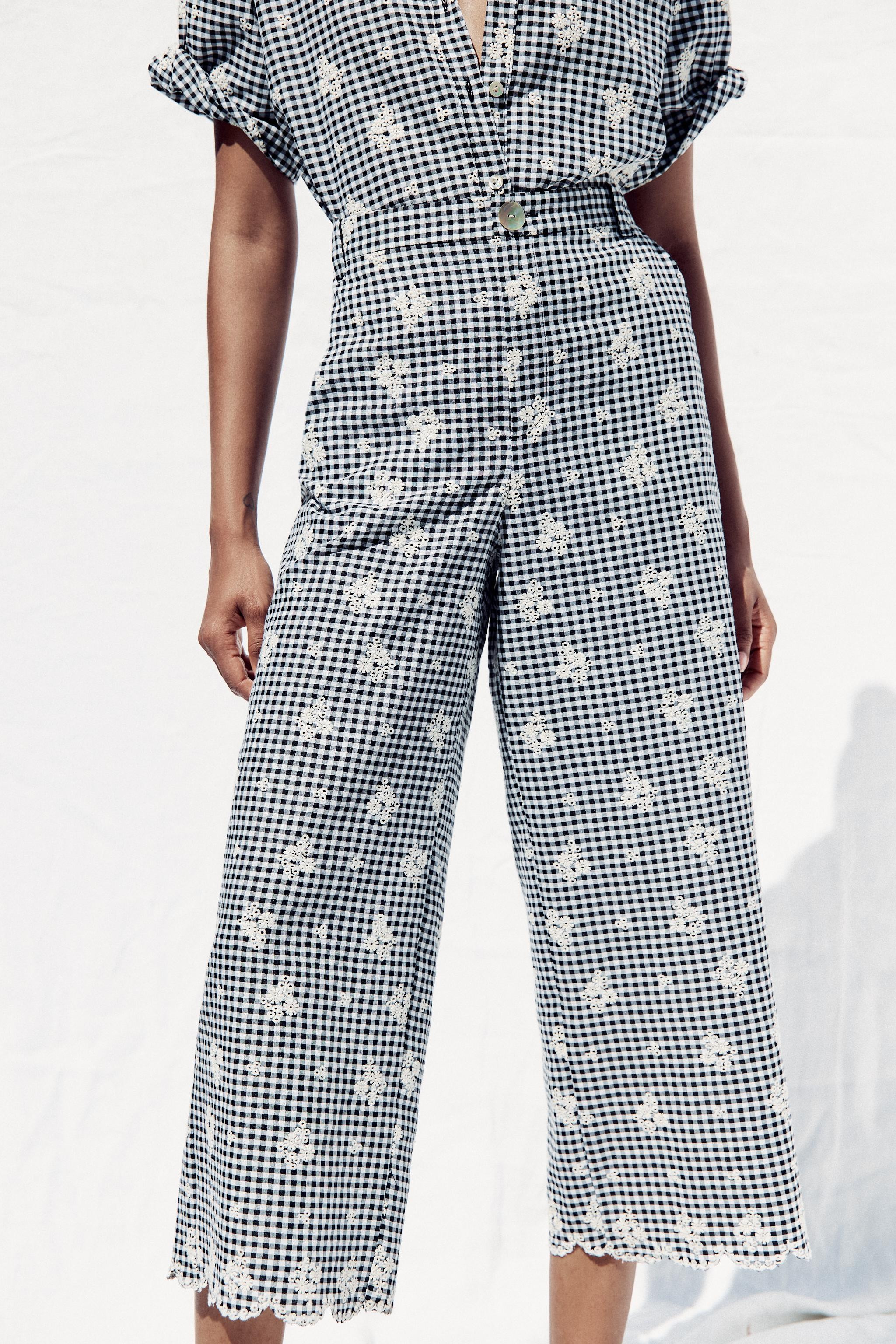 GINGHAM CULOTTES WITH EMBROIDERY | Zara US