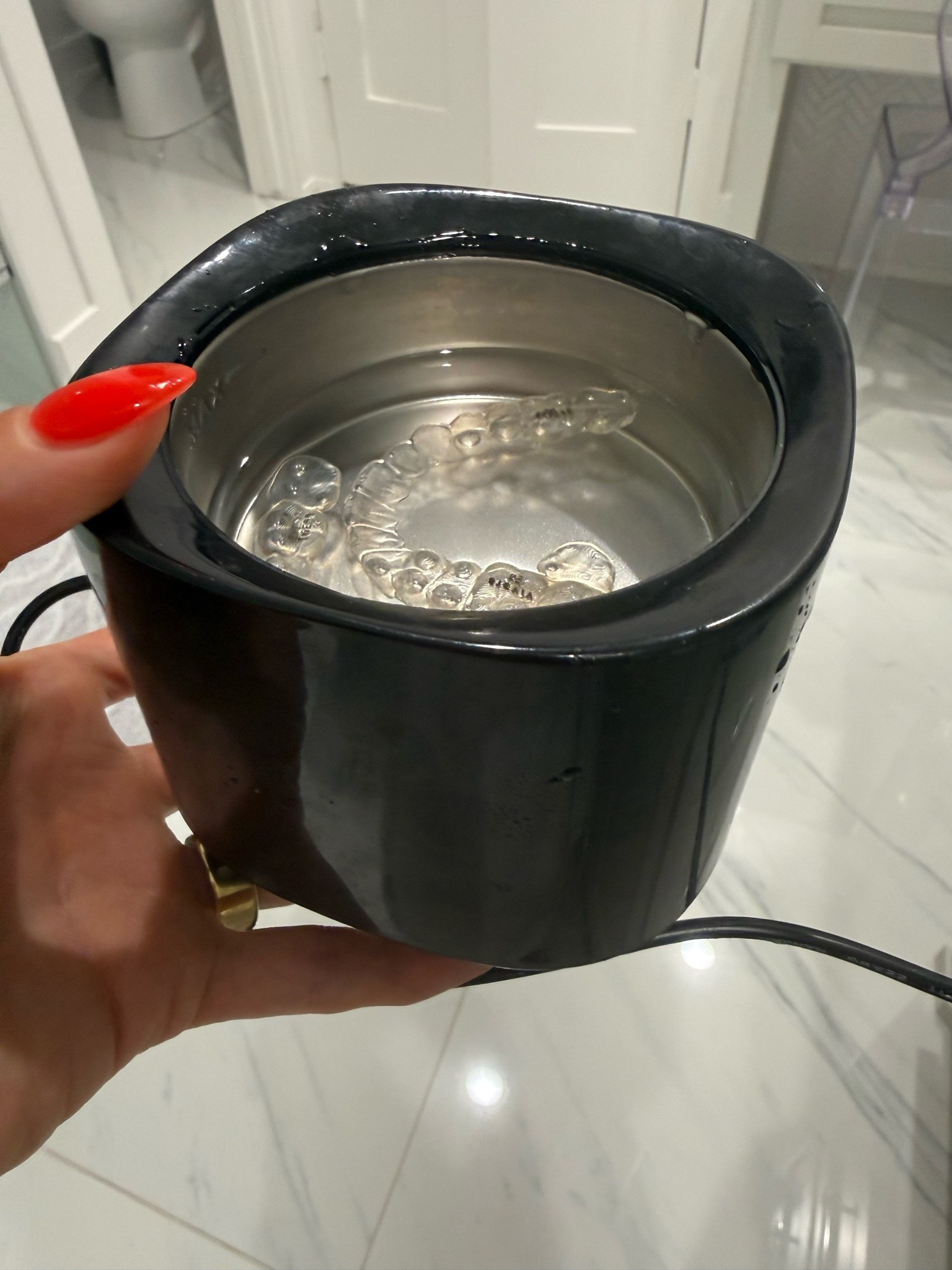 If you’re not using a retainer cleaner, you need to be! I just use water but you can use tablets

#LTKHome #LTKmorningroutine