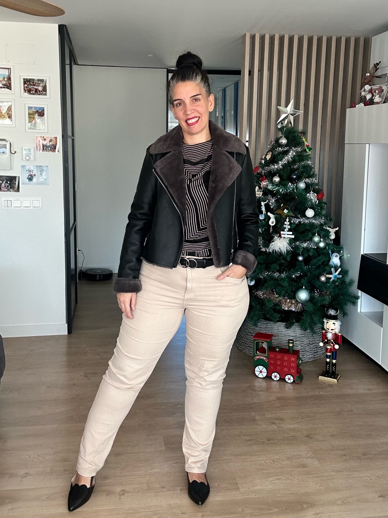Casual festive look  budget friendly


#ltkgift

#LTKover40 #LTKeurope #LTKHoliday